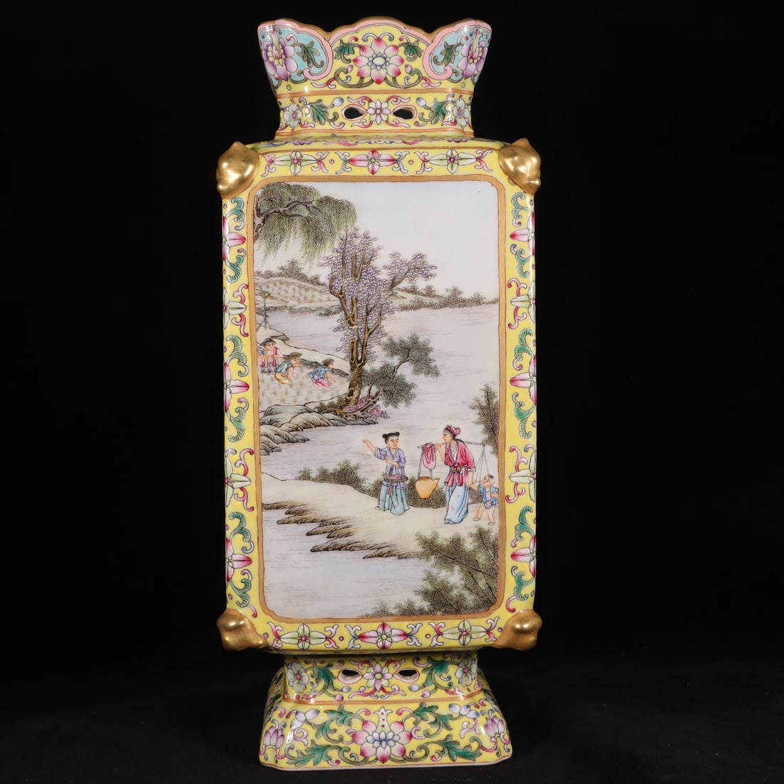 An Exquisite Yellow Ground Famille-Rose Figures Pattern Vase: An Exquisite Yellow Ground Famille-Rose Figures Pattern Vase,Qing Dynasty, China,Qianlong Four-character Mark,Size:13.4inx4.3inx5.6in