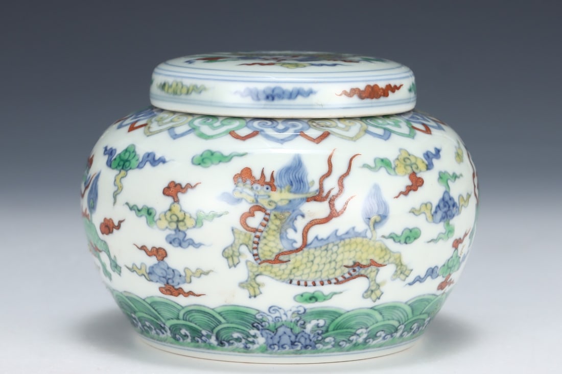 An Exquisite Doucai Kylin Pattern Jar - 4