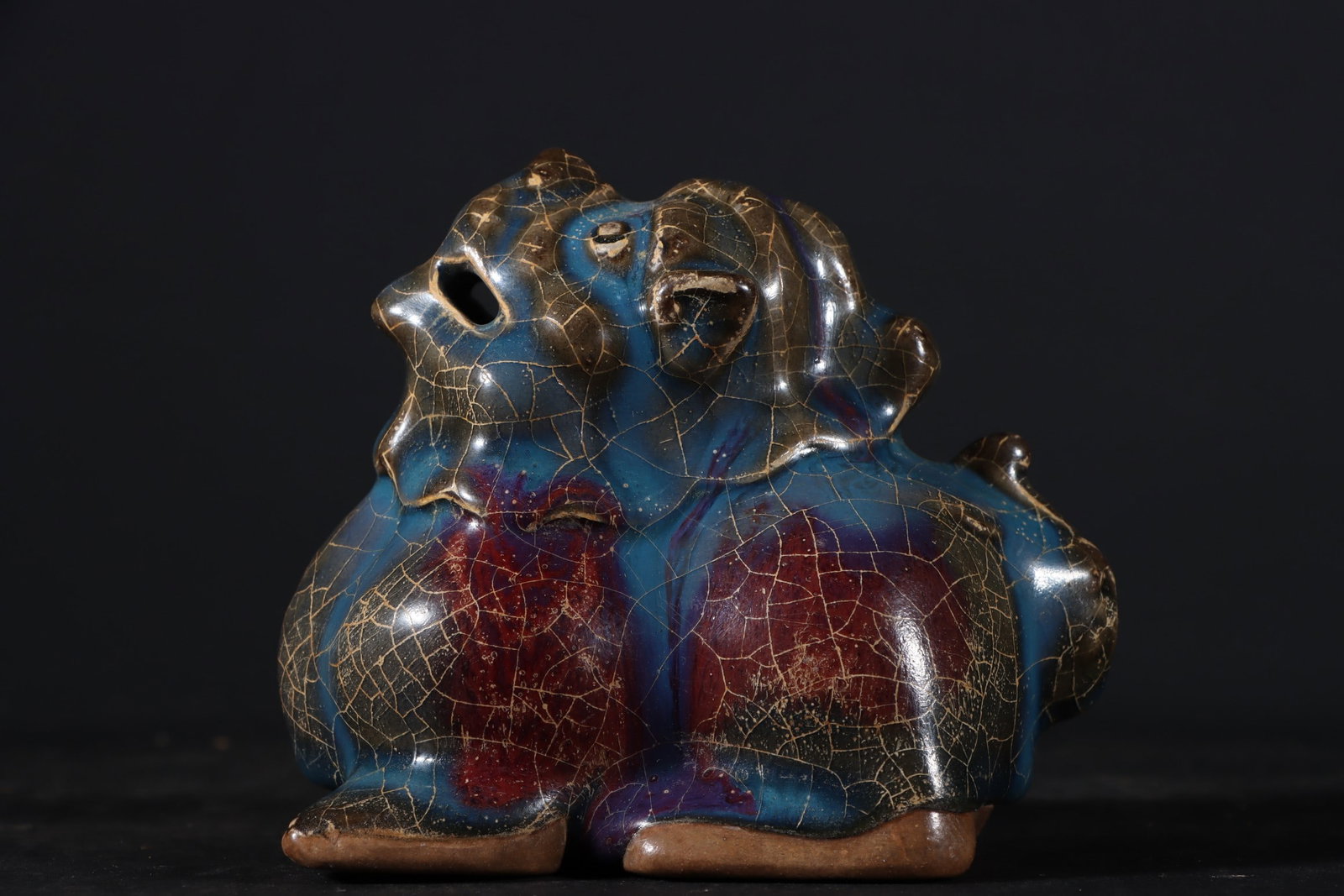 An Exquisite Jun Yao Auspicious Beast Ornament: An Exquisite Jun Yao Auspicious Beast Ornament,Song Dynasty, China,Size:3.8inx4.6in 钧窑瑞兽摆件,中国宋代