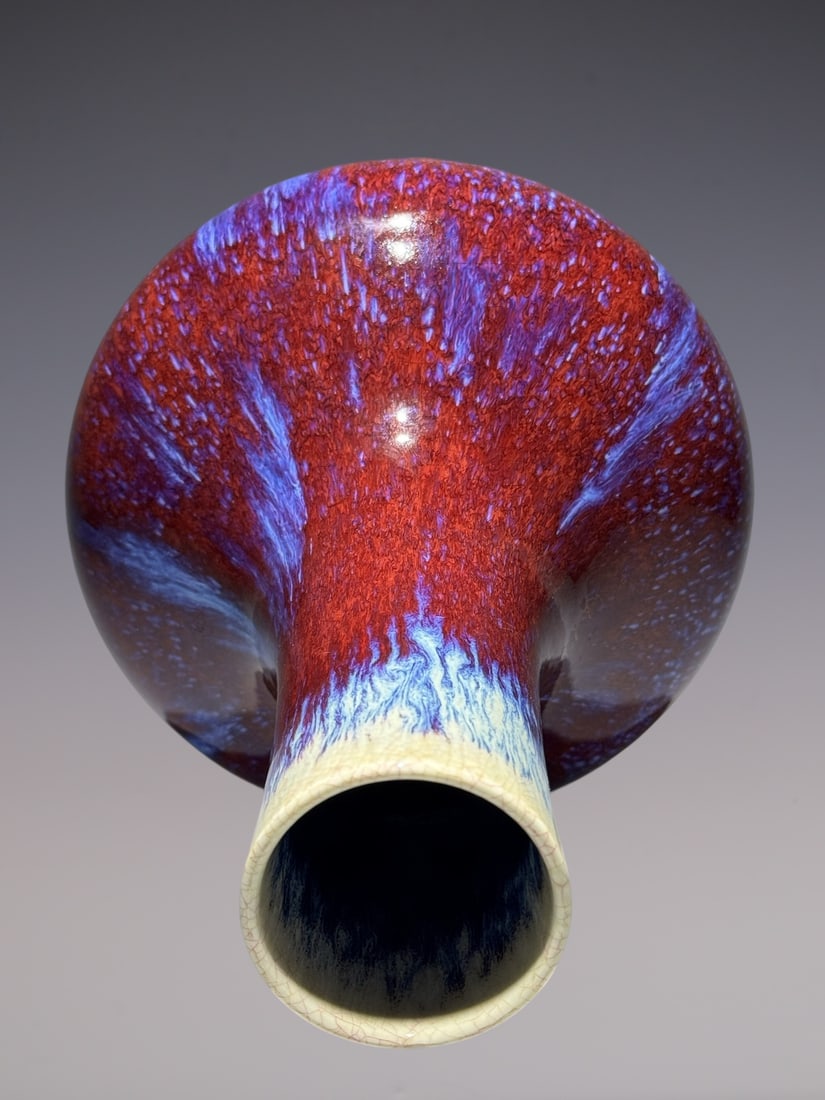 A Rare Glazed Vase - 7