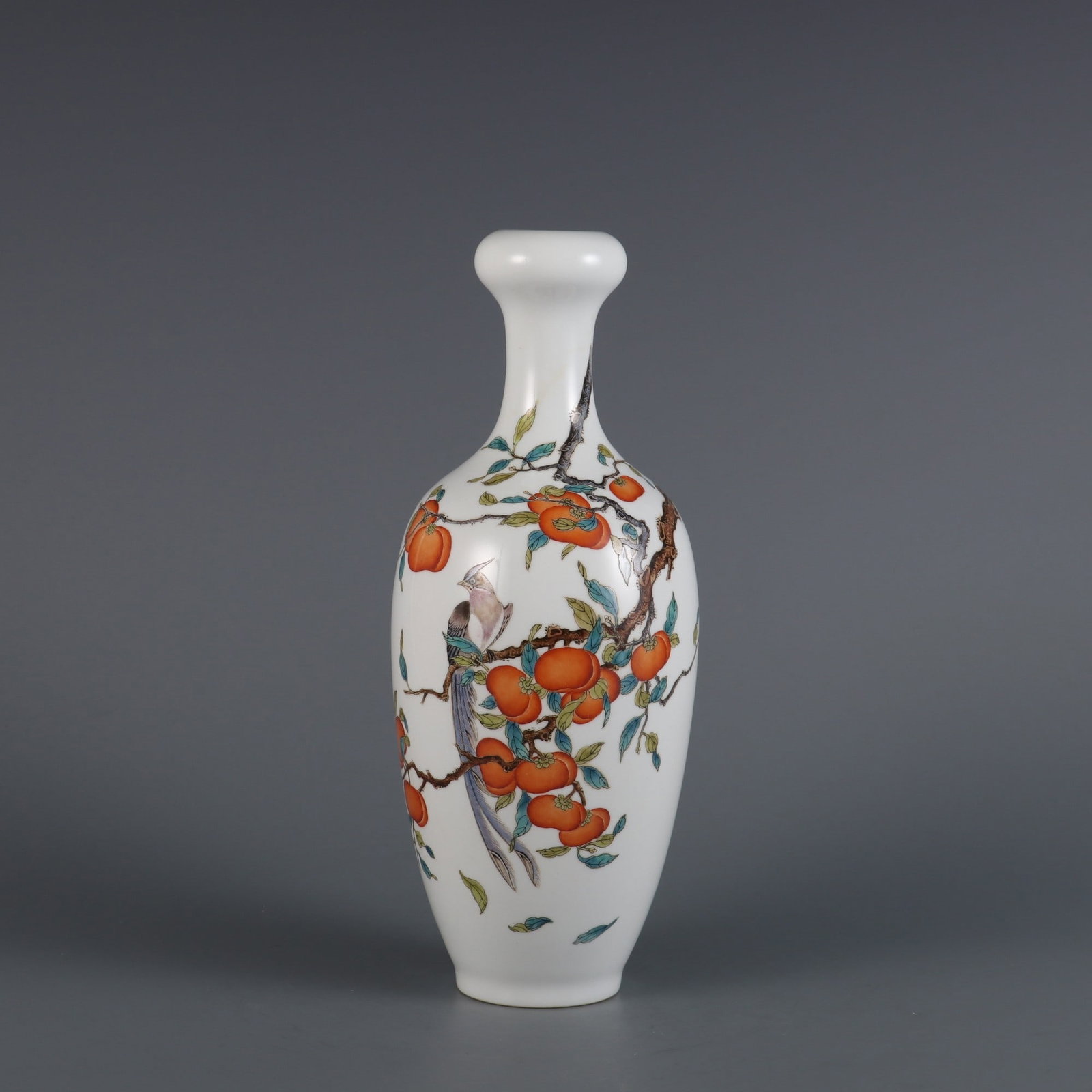 An Exquisite Famille-Rose Painted Gold Persimmon and Bird Pattern Vase,With Poem: An Exquisite Famille-Rose Painted Gold Persimmon and Bird Pattern Vase,With Poem,Qing Dynasty, China,Yongzheng Four-character Mark,Size:9.8inx3.5in粉彩描金柿子Ɣ