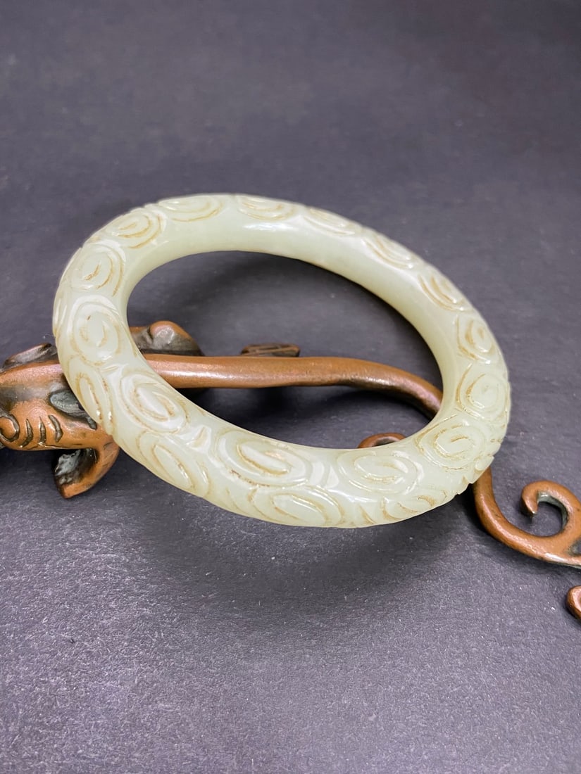An Exquisite White Jade Auspicious Cloud Pattern Bracelets - 5