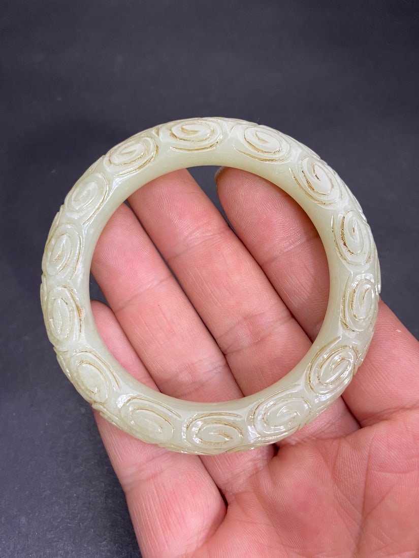 An Exquisite White Jade Auspicious Cloud Pattern Bracelets - 8