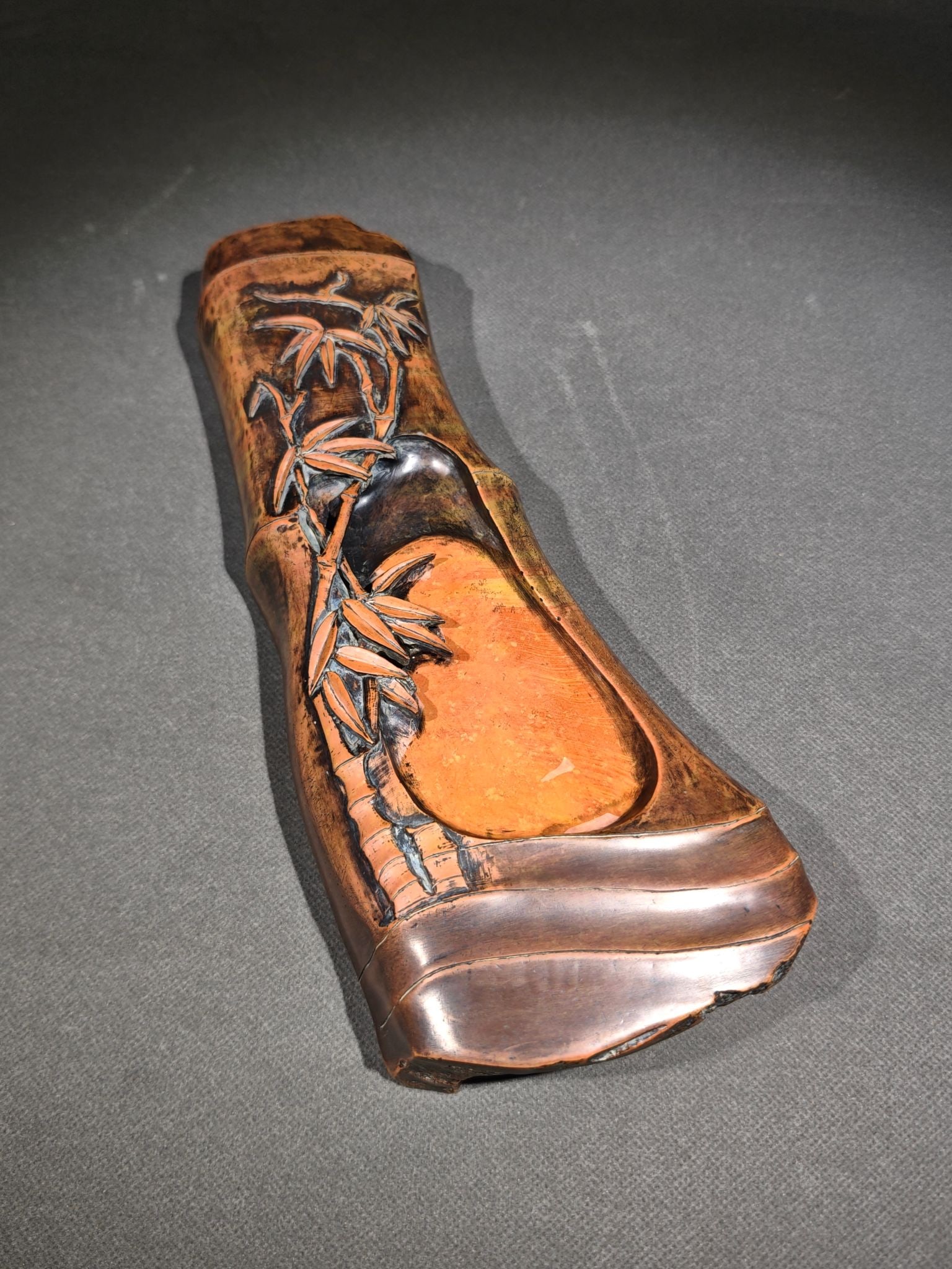 A Rare Bamboo Pattern Inkstone: A Rare Bamboo Pattern Inkstone,Qing Dynasty,China,Xu Fu Mark,Size:12.2inx4.7inx1.7in竹纹砚台,中国清代,徐郙款,Size:31cmx12cmx4.3cm