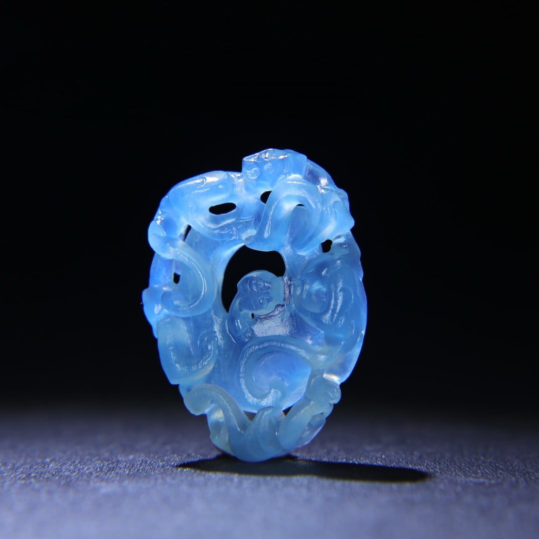 An Exquisite Aquamarine Chi-Dragon Pattern Pendant: An Exquisite Aquamarine Chi-Dragon Pattern Pendant,Qing