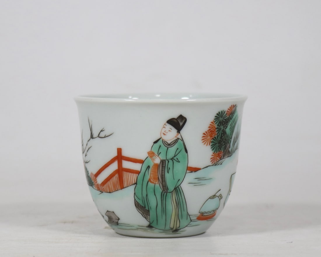 An Exquisite Wucai Figure Pattern Cup: An Exquisite Wucai Figure Pattern Cup,Qing Dynasty, China,Yongzheng Six-character