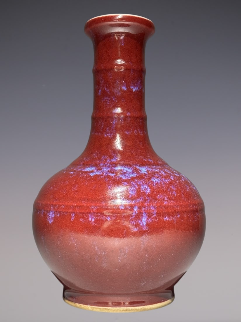 An Exquisite Glazed Vase - 3