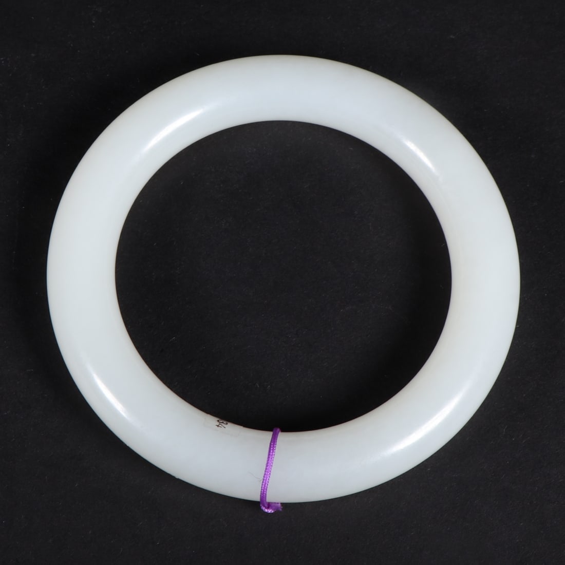 An Exquisite White Jade Bracelets - 8