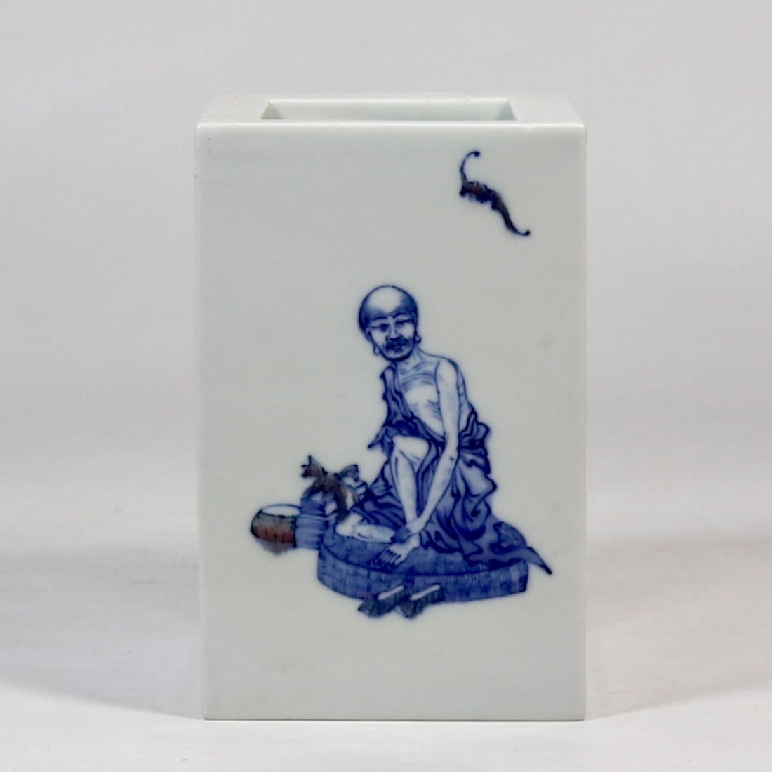 An Exquisite Blue and White Underglaze-Red Character and Story Pattern Brush Pot: An Exquisite Blue and White Underglaze-Red Character and Story Pattern Brush Pot,Qing Dynasty, China,Qianlong Six-character