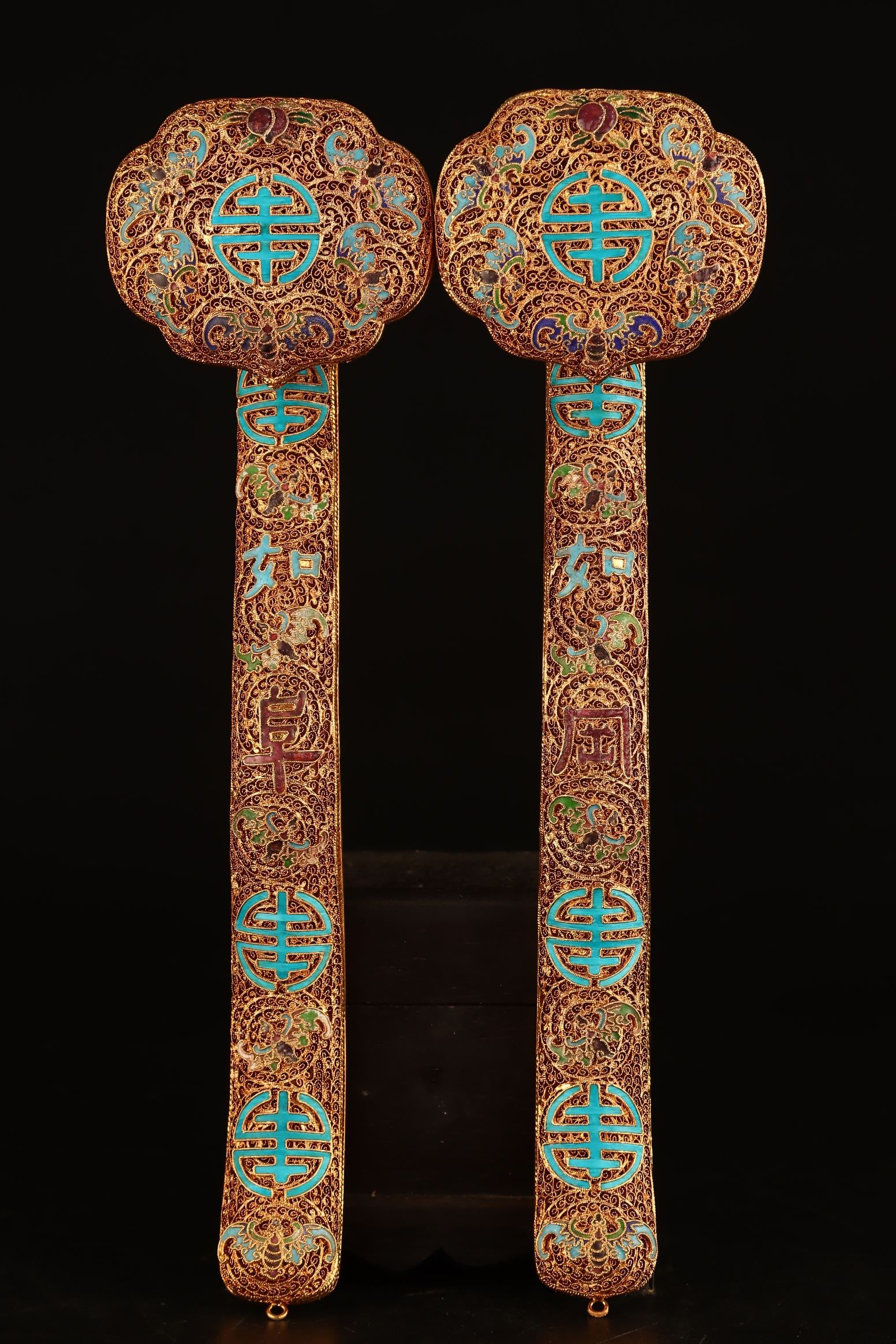 A Pair of Exquisite Filigree and Gilding Tian-Tsui Bats and Peach Pattern Ruyis: A Pair of Exquisite Filigree and Gilding Tian-Tsui Bats and Peach Pattern Ruyis,Qing Dynasty,China,Qianlong Four-character Mark,Size:2.5inx13.4inx3.7in,Total