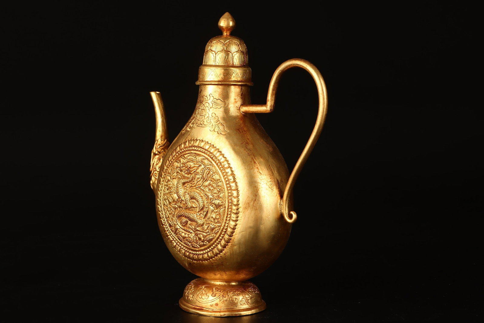 An Exquisite Gilt Bronze Dragon Pattern Ewer - 2
