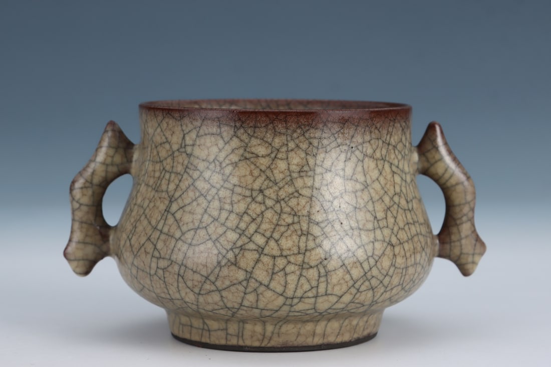 An Exquisite Guan yao Yellow Glazed Double-Ears Censer: An Exquisite Guan yao Yellow Glazed Double-Ears Censer,Song Dynasty,