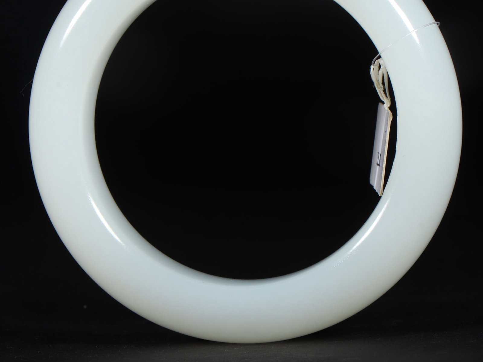 An Exquisite White Jade Bracelets - 8