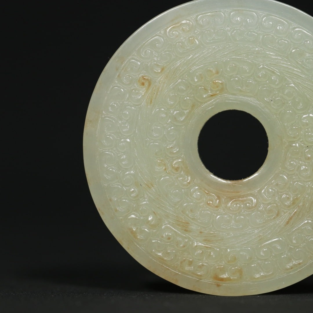 An Exquisite White Jade Ruyi Pattern Pendant - 5