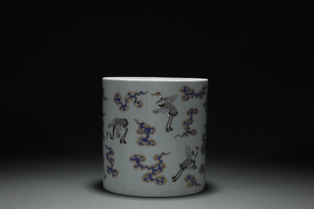 An Exquisite Famille-Rose Painted Gold Auspicious Cloud and Crane Pattern Brush Pot (1 of 9)