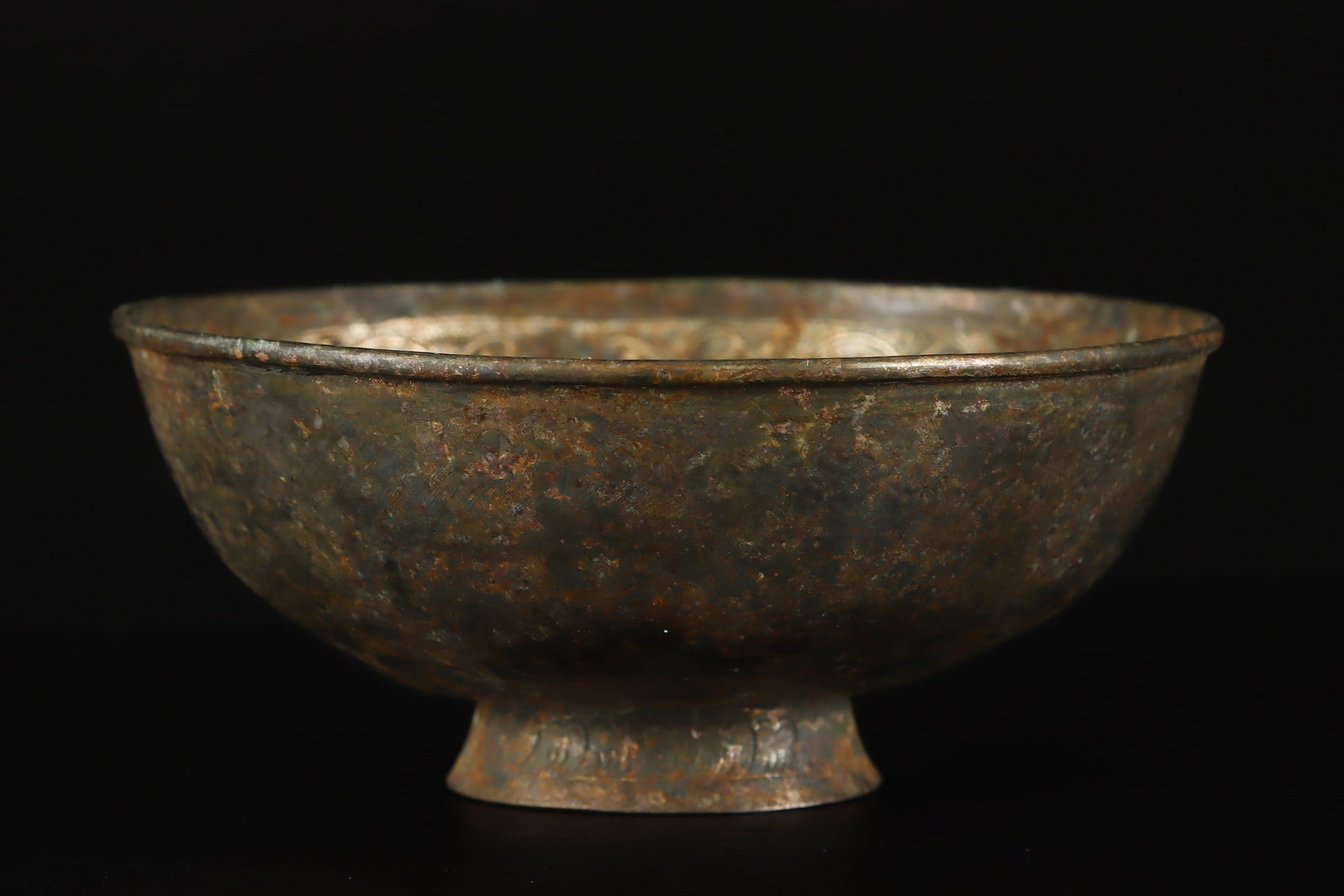 An Exquisite Bronze Turtle Pattern Bowl - 4
