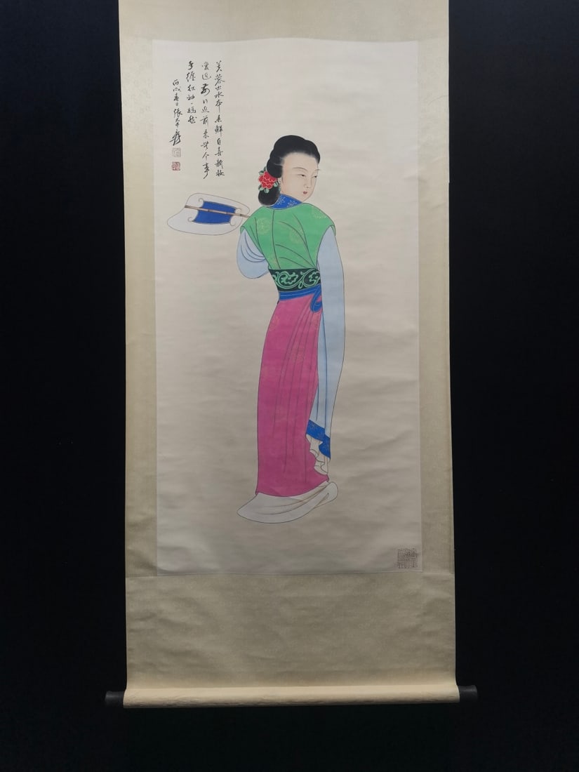 A Chinese Vertical Scroll Ink Painting of Woman on Paper,Zhang Daqian: A Chinese Vertical Scroll Ink Painting of Woman on Paper,Zhang Daqian,Size:(Without frame)25.6inx51.2in一幅中国水墨仕女图立轴,张