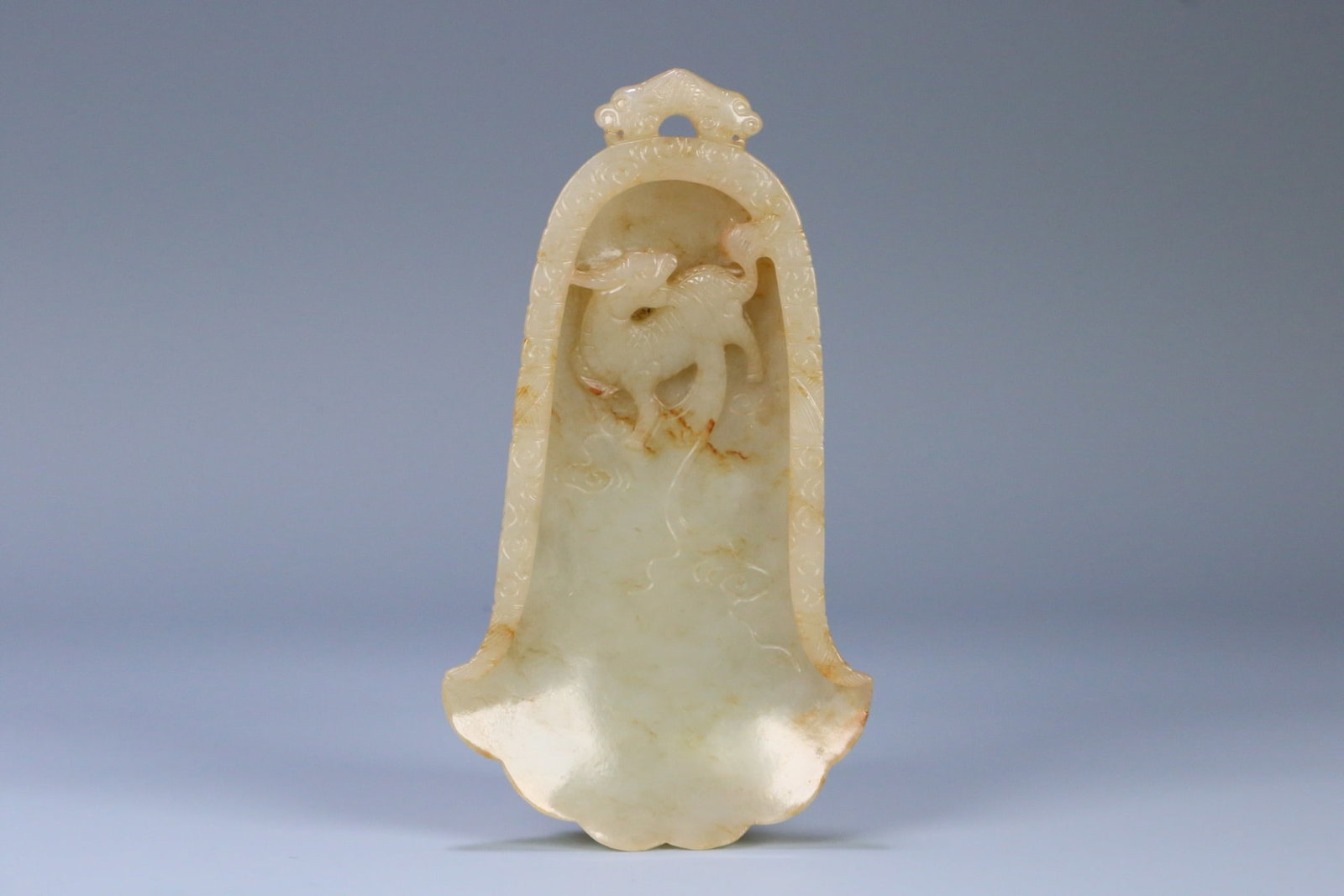 An Exquisite White Jade Kylin Pattern Inkstone: An Exquisite White Jade Kylin Pattern Inkstone,Qing Dynasty,China,Size:5.2inx2.9inx0.7in,Weight:139.5g白玉麒麟纹砚台,中国清代,Size:13.