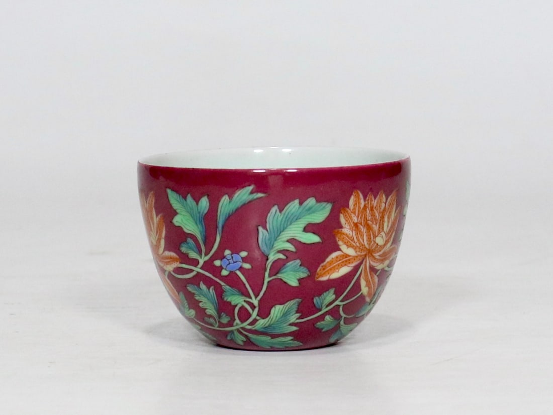 An Exquisite Enamel Ruby Red-Ground Lotus Pattern Cup - 2