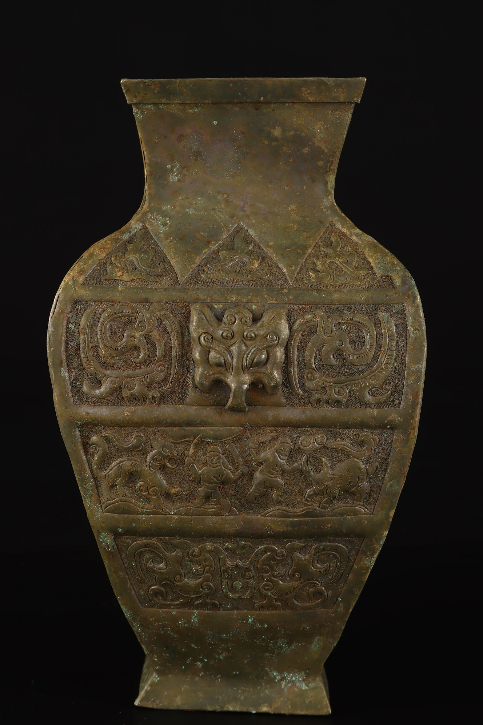 An Exquisite Silver-Gilt Bronze Hunting Pattern Beast-Ears Vase: An Exquisite Silver-Gilt Bronze Hunting Pattern Beast-Ears Vase,Qing