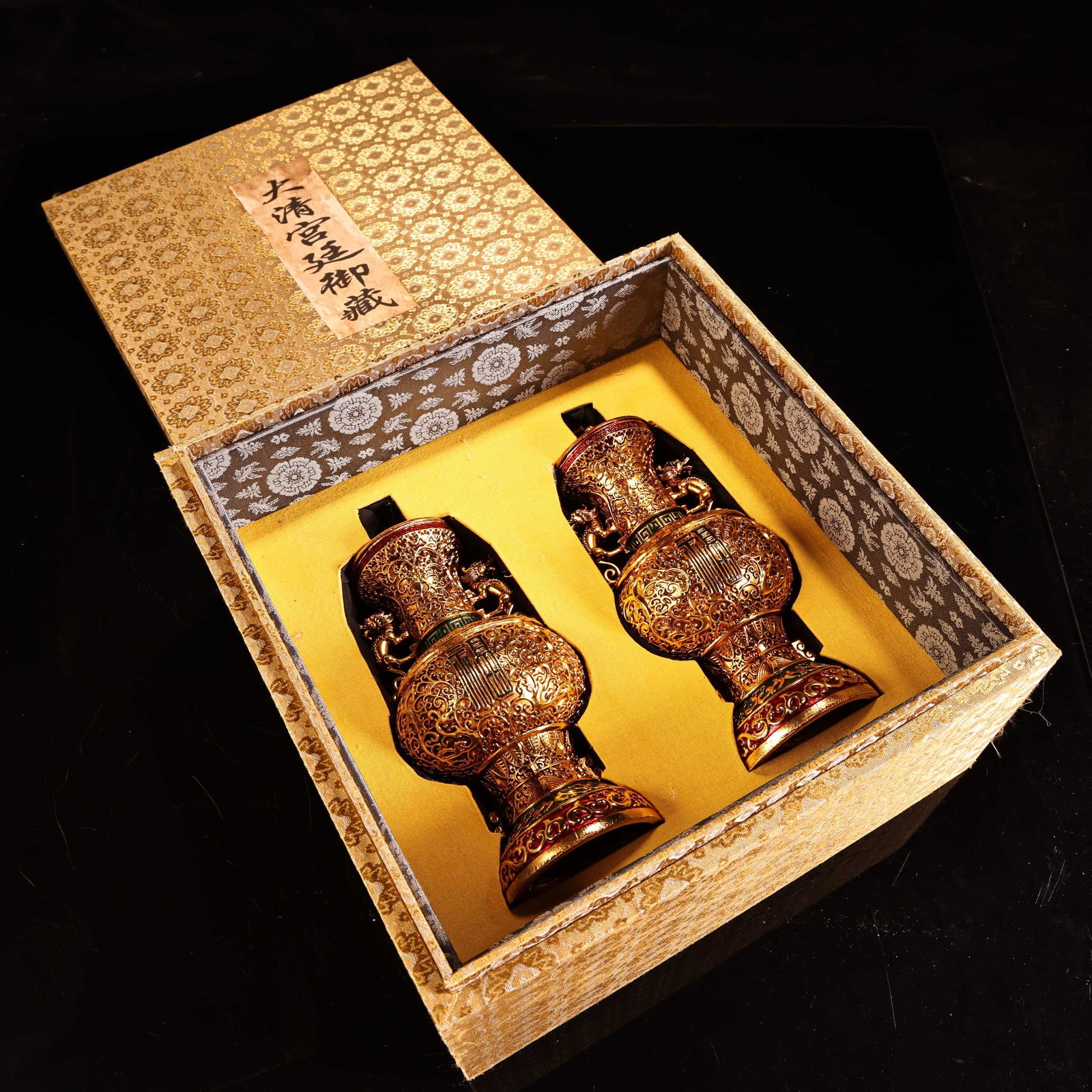 A Pair of Exquisite Gilt Bronze Lotus Pattern Vases: A Pair of Exquisite Gilt Bronze Lotus Pattern Vases,Qing