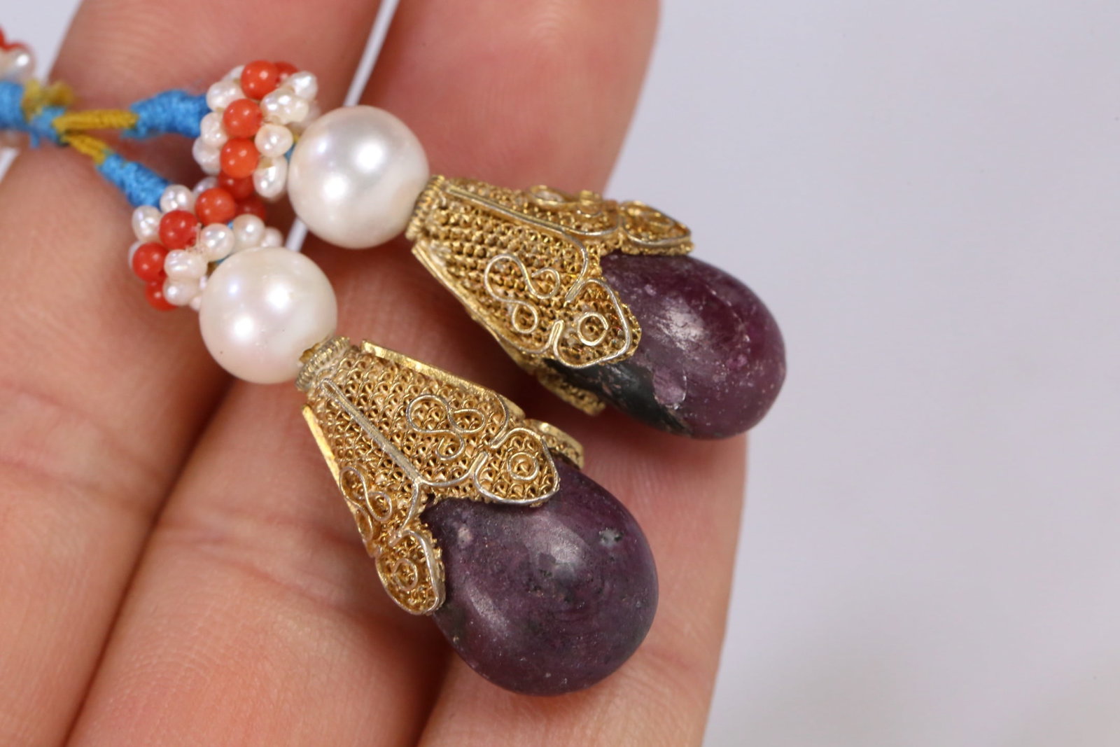 An Exquisite Ruby Bracelets - 9