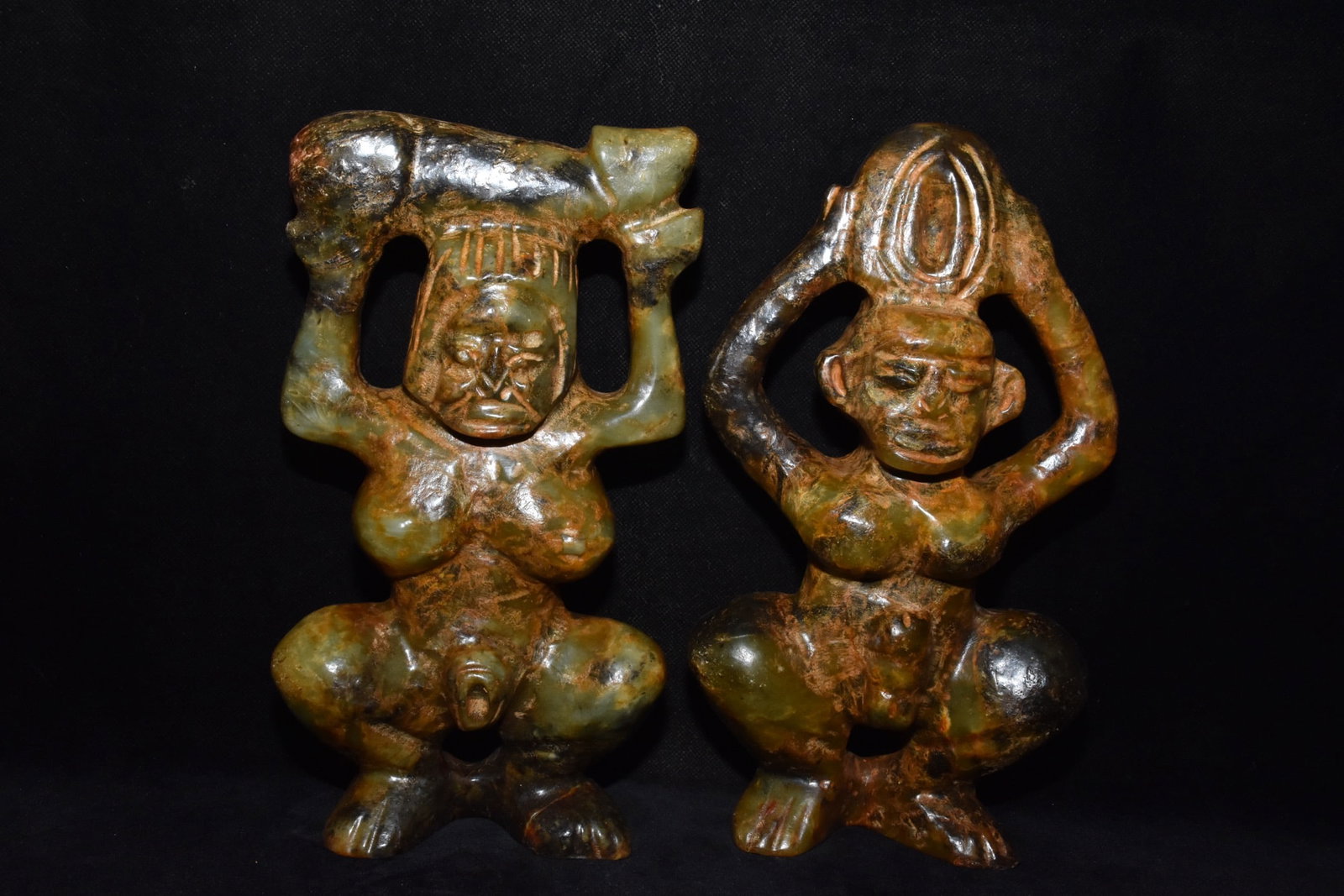 A Pair of Exquisite Hemo Jade Figure Ornaments (1 of 6)
