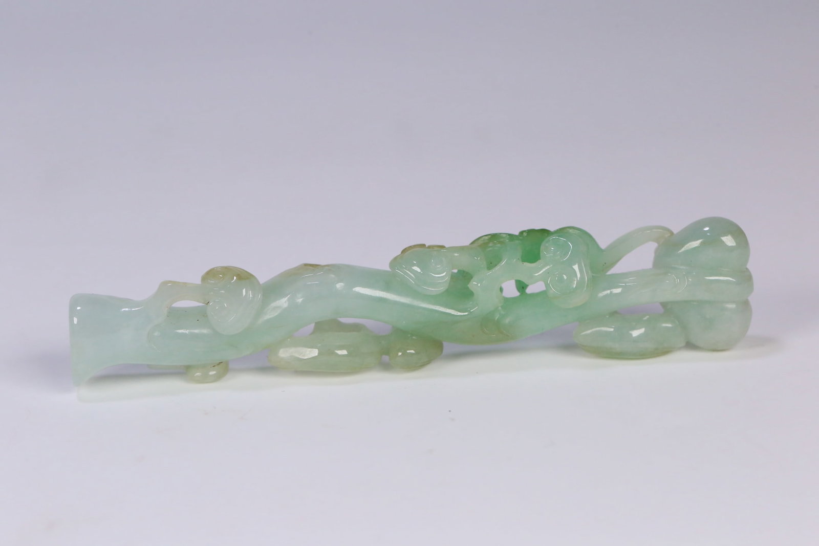 An Exquisite Jadeite Bats Pattern Ganoderma lucidum Ornament - 2