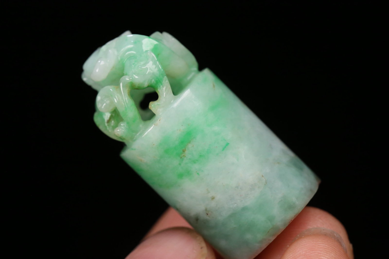 An Exquisite Jadeite Dragon Pattern Seal - 7