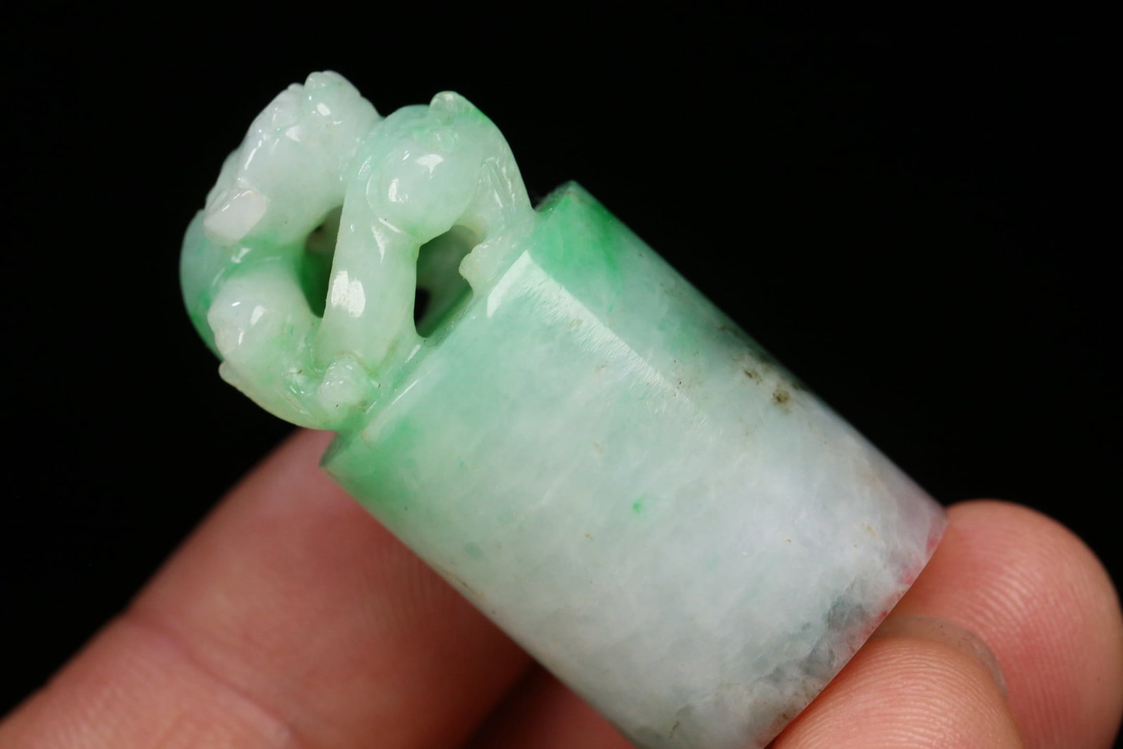 An Exquisite Jadeite Dragon Pattern Seal - 9