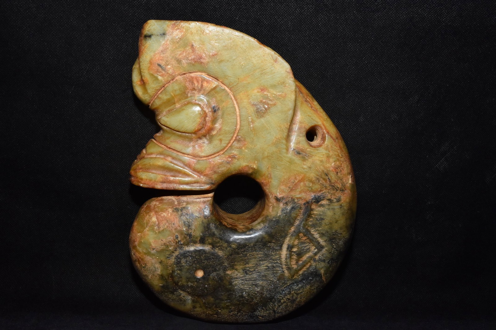 An Exquisite Hemo Jade Pig-Dragon Pendant: An Exquisite Hemo Jade Pig-Dragon Pendant,Hongshan
