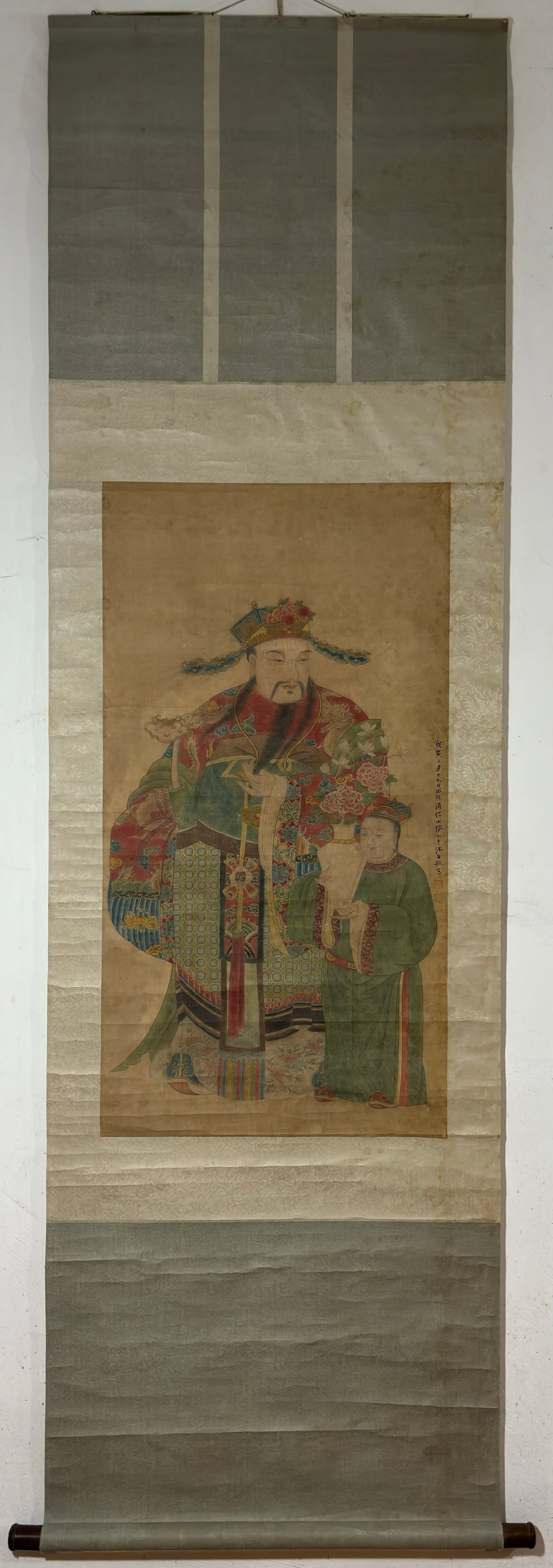 A Chinese Vertical Scroll Ink Painting of Figure on Silk,Zhang Daqian: A Chinese Vertical Scroll Ink Painting of Figure on Silk,Zhang Daqian,Size:(Without