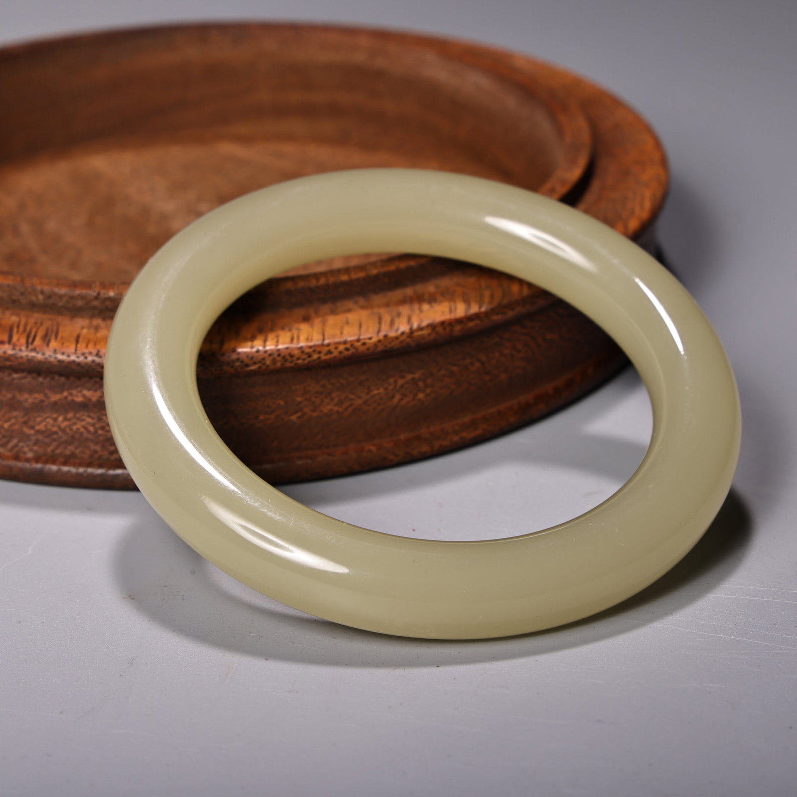 An Exquisite White Jade Bracelets - 6