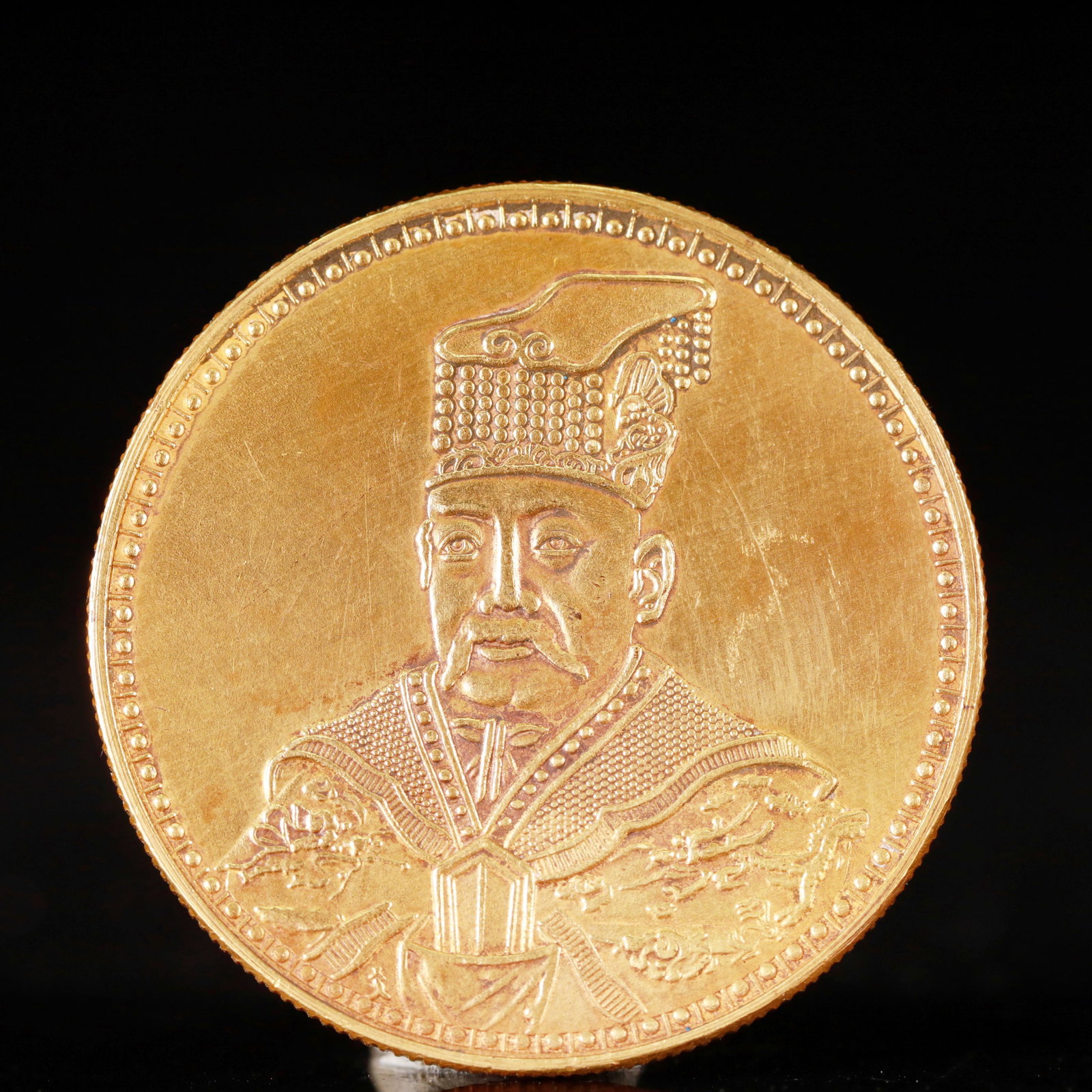 An Exquisite Sterling silver-Gilt Coin: An Exquisite Sterling silver-Gilt Coin, The Republic of China, Size:1.5in Weight:37.5g