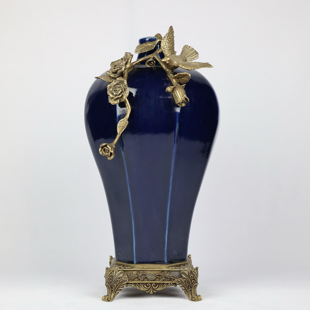 An Exquisite Ji Blue Glazed Inlaid Bronze Flower and Bird Pattern Vase: An Exquisite Ji Blue Glazed Inlaid Bronze Flower and Bird Pattern Vase Qing Dynasty, China Qianlong Six-character Mark Size:16.1inx10.2in霁蓝釉釉镶铜花鸟