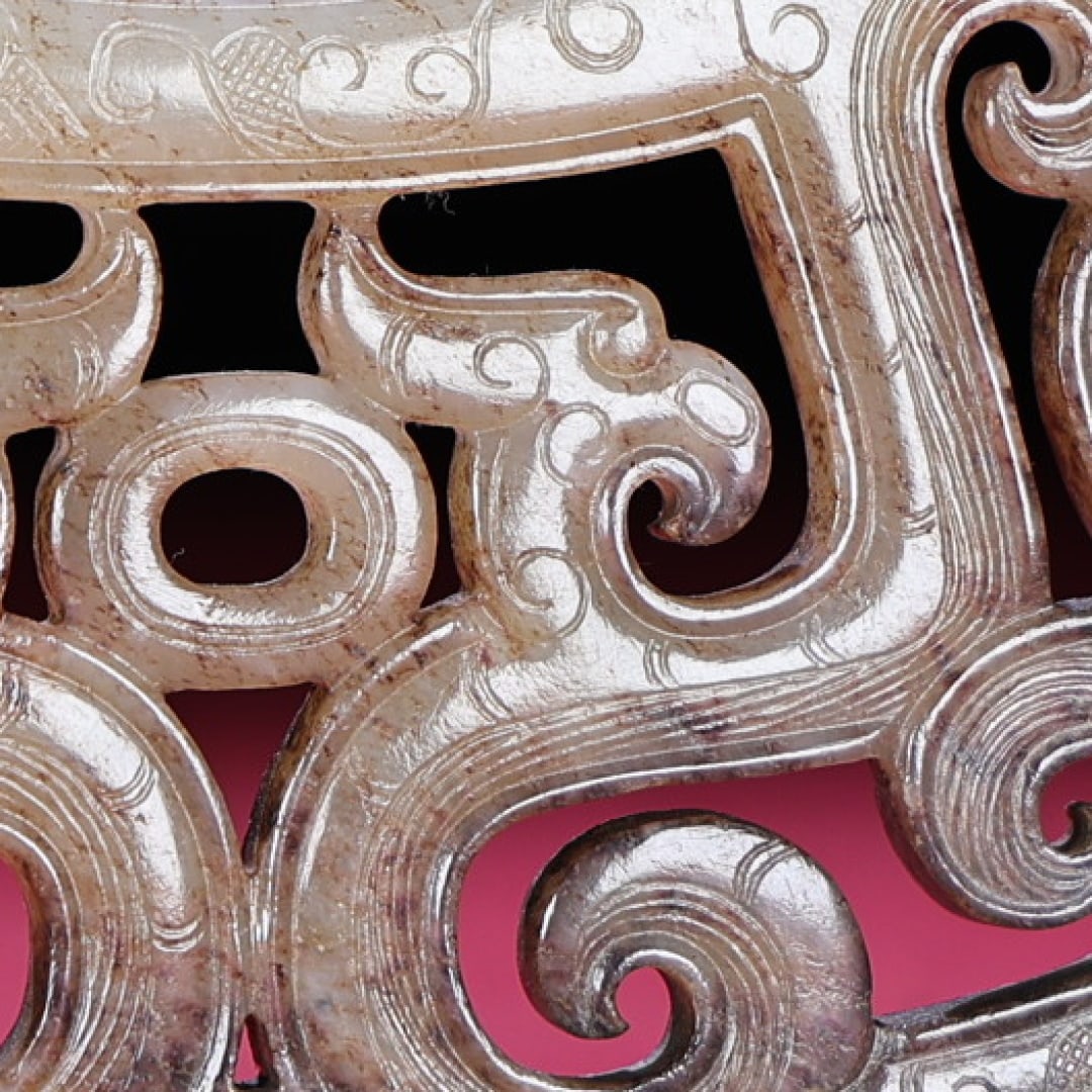 An Exquisite White Jade Dragon Pattern Pendant - 6