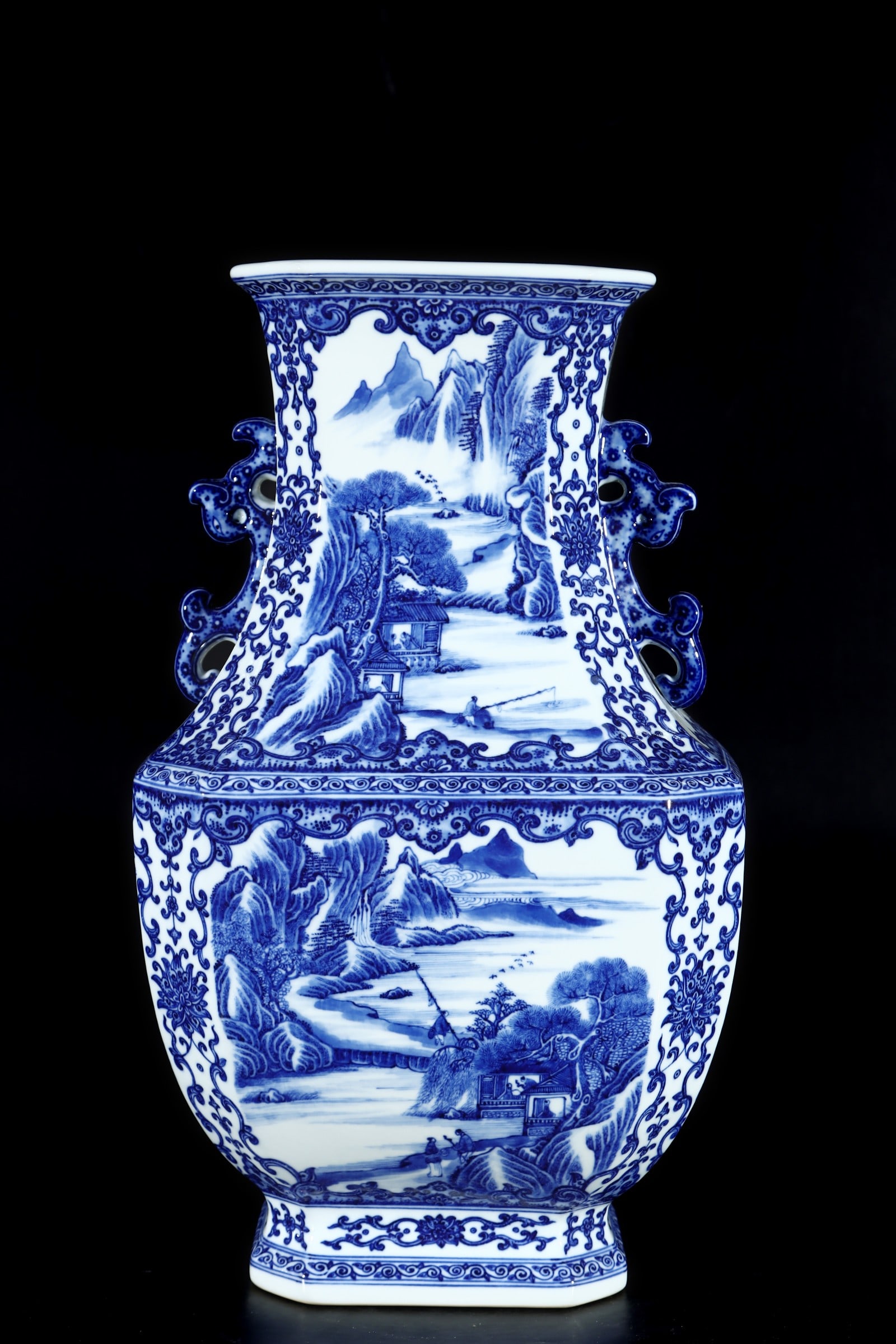 A Huge Blue and White Landscape and Figure Pattern Double-Ears Vase: A Huge Blue and White Landscape and Figure Pattern Double-Ears Vase,Qing Dynasty, China,Qianlong Six-character Mark,Size:18.8inx11in青花山水人物纹双 