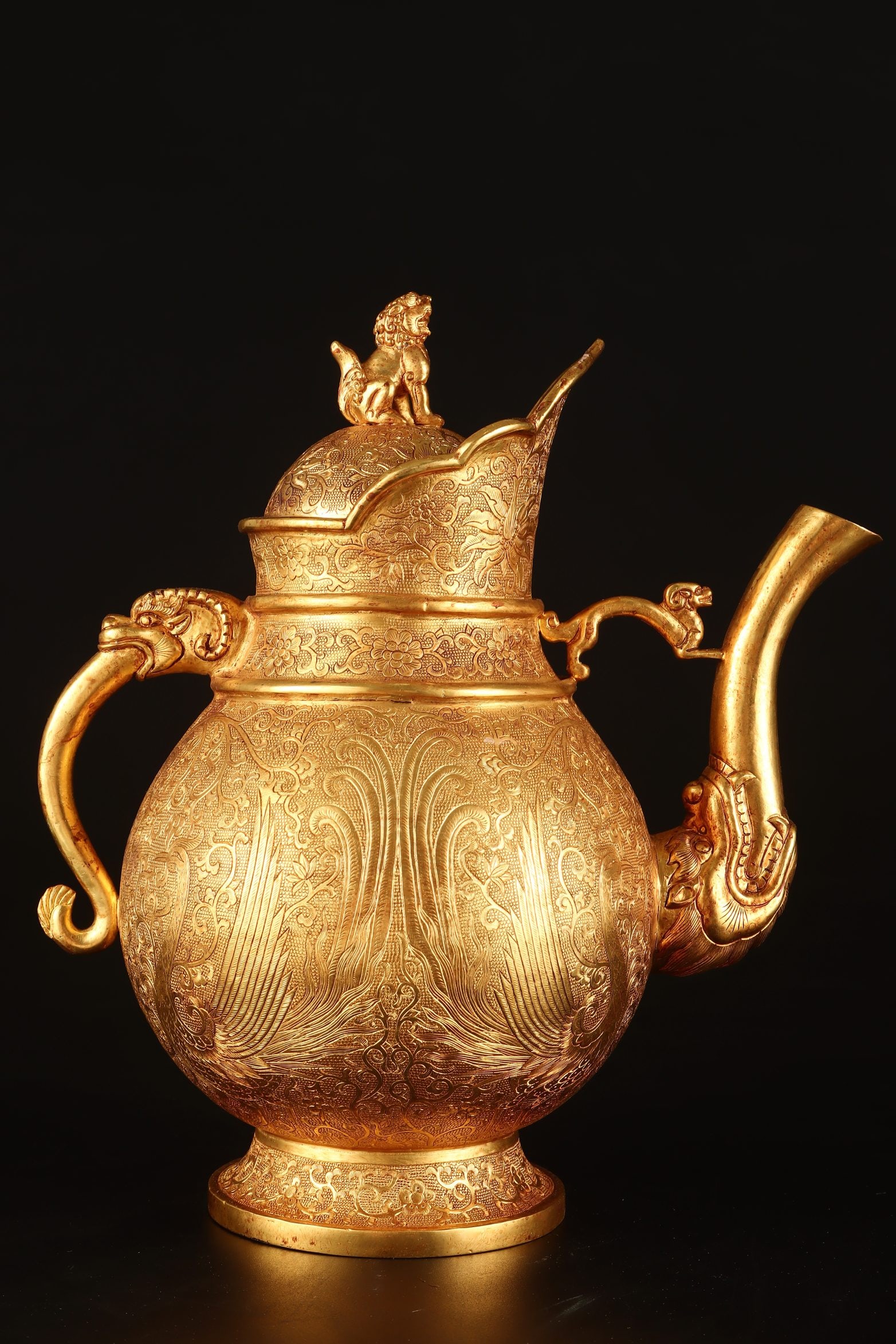 An Exquisite Gilt Bronze Lotus and Phoenix Pattern Flagon: An Exquisite Gilt Bronze Lotus and Phoenix Pattern Flagon,Qing Dynasty,China,Qianlong Four-character
