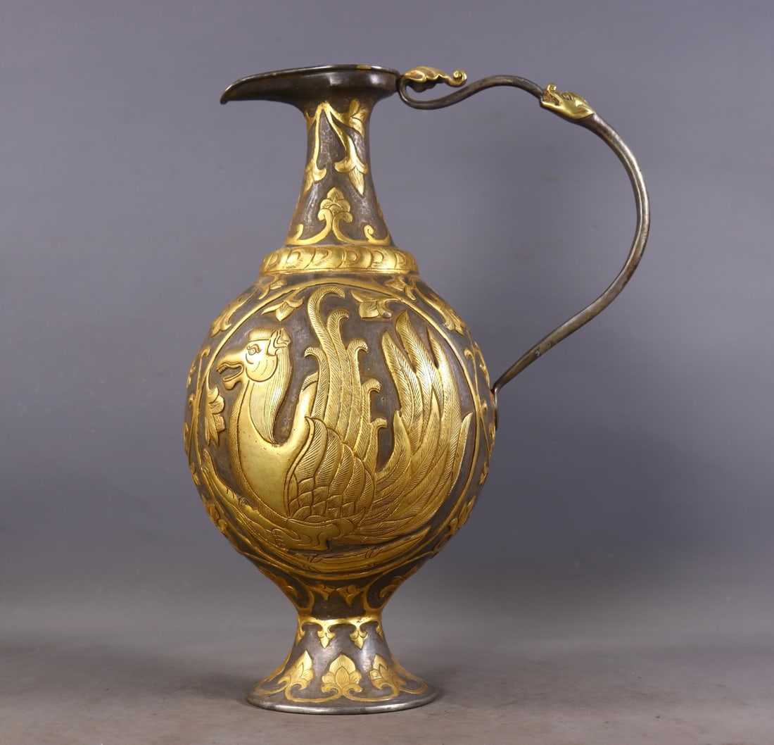 An Exquisite Gilt Bronze Phoenix Pattern Ewer - 3