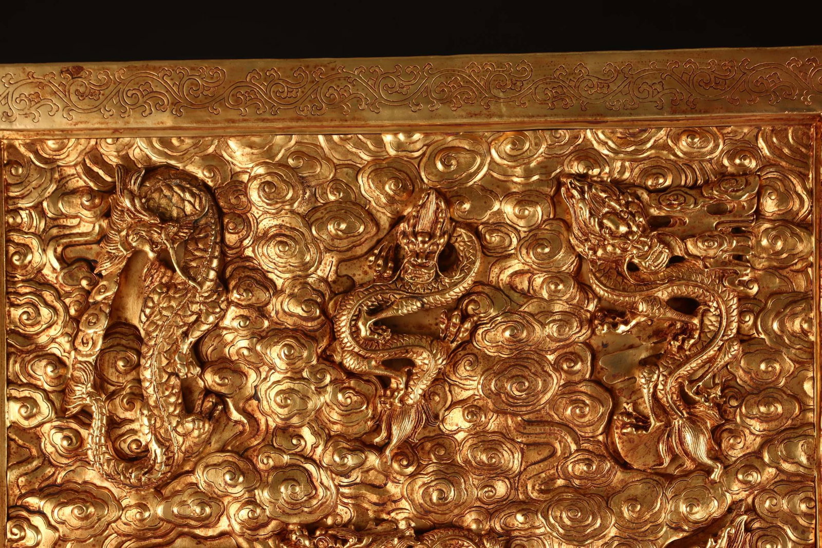 A Huge Gilt Bronze Auspicious Cloud and Dragon Pattern Table Screen - 5