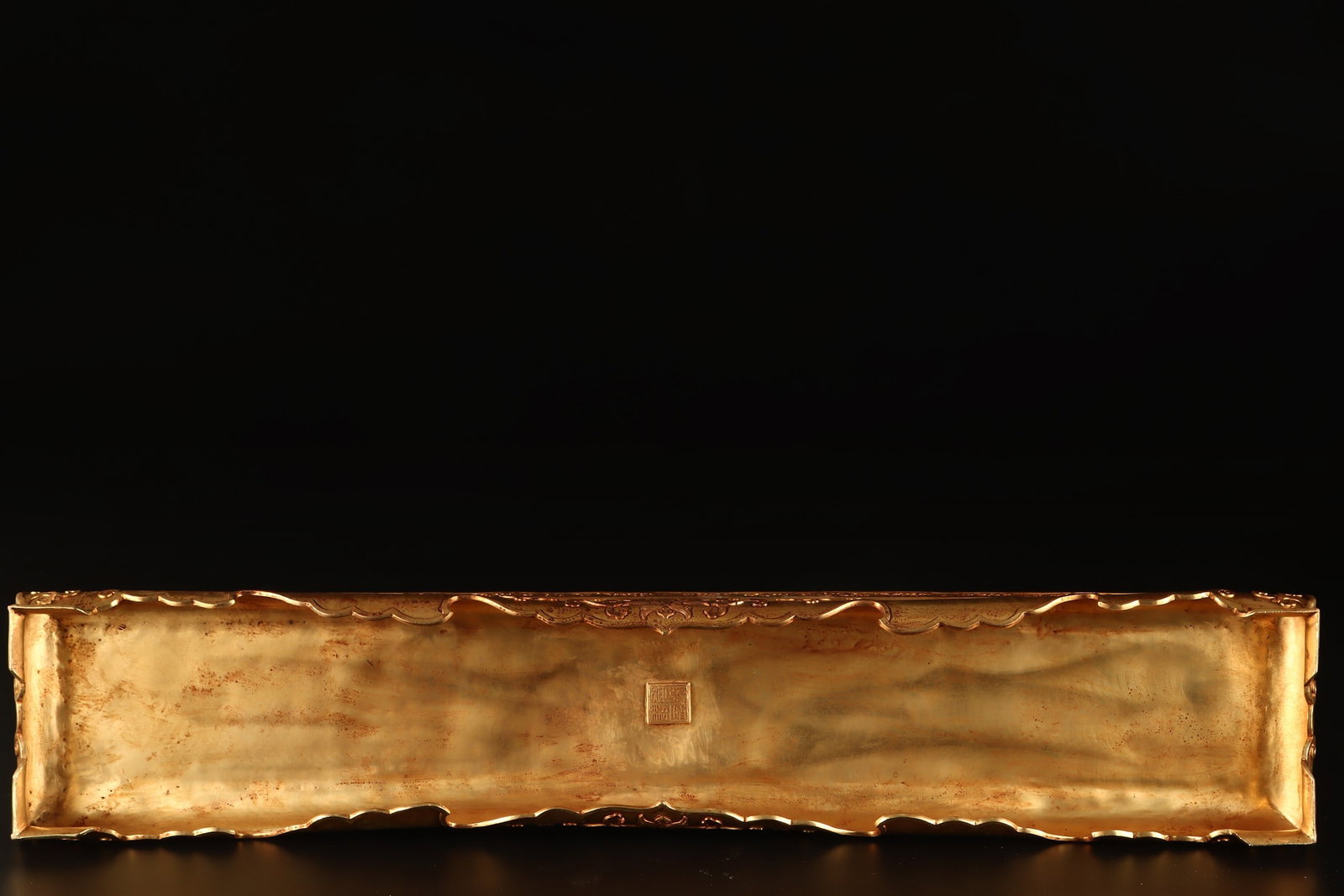 A Huge Gilt Bronze Auspicious Cloud and Dragon Pattern Table Screen - 9