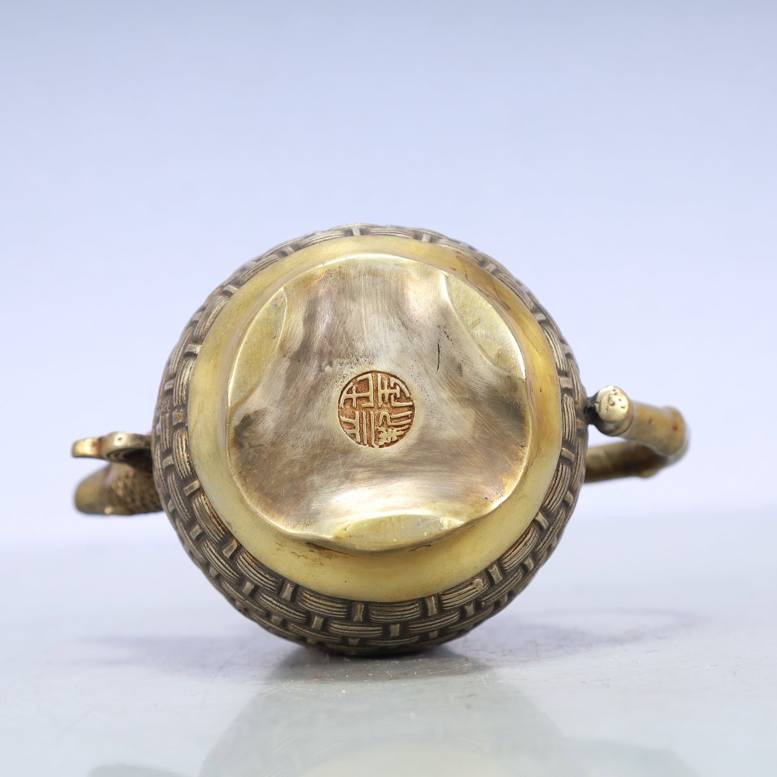 A Exquisite Gilt Silver Seawater Pattern Fish Pattern Ewer - 9