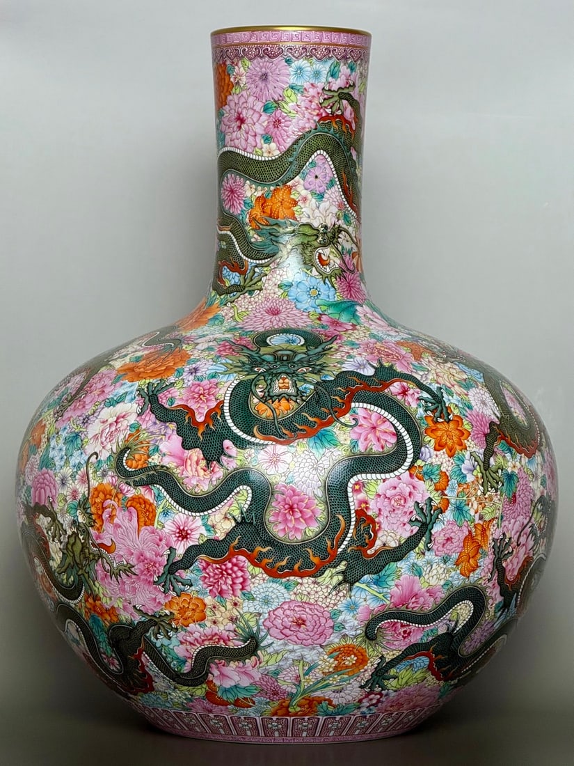 A Huge Enamel Painted Gold Flower and Dragon Pattern Vase (1 of 9)