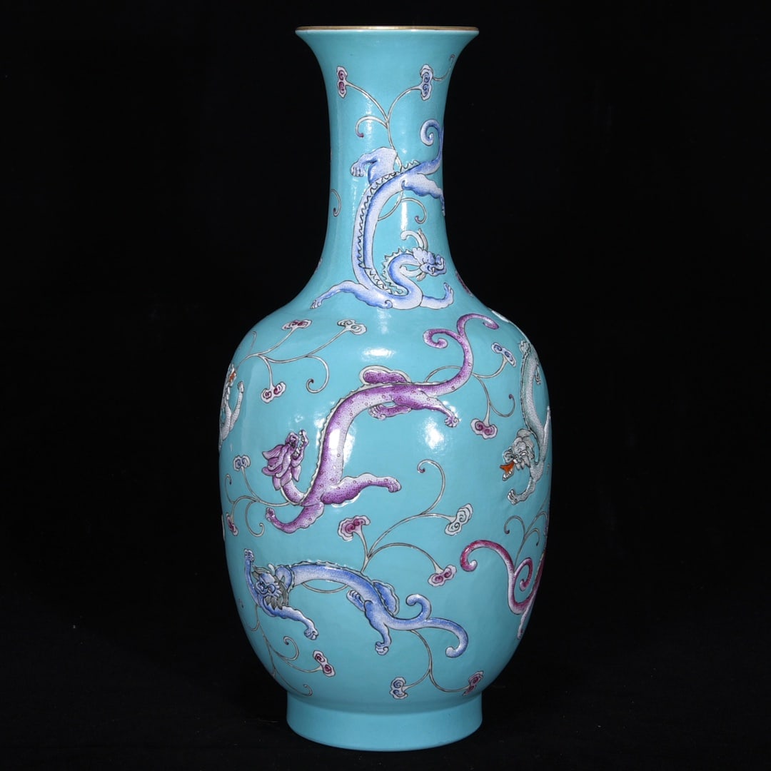 A Rare Famille-Rose Turquoise Ground Painted Gold Ganoderma lucidum and Dragon Pattern Vase: A Rare Famille-Rose Turquoise Ground Painted Gold Ganoderma lucidum and Dragon Pattern Vase,Qing Dynasty, China,Qianlong Six-character Mark,Size:12.6inx5.9in粉彩松石绿