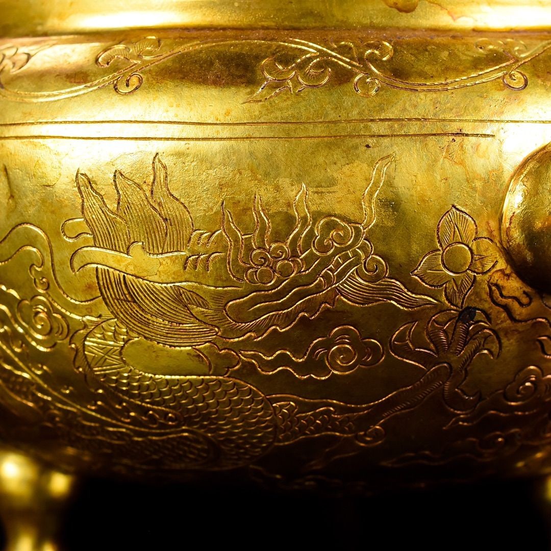 An Exquisite Gilt Copper Dragon Pattern Jar - 8