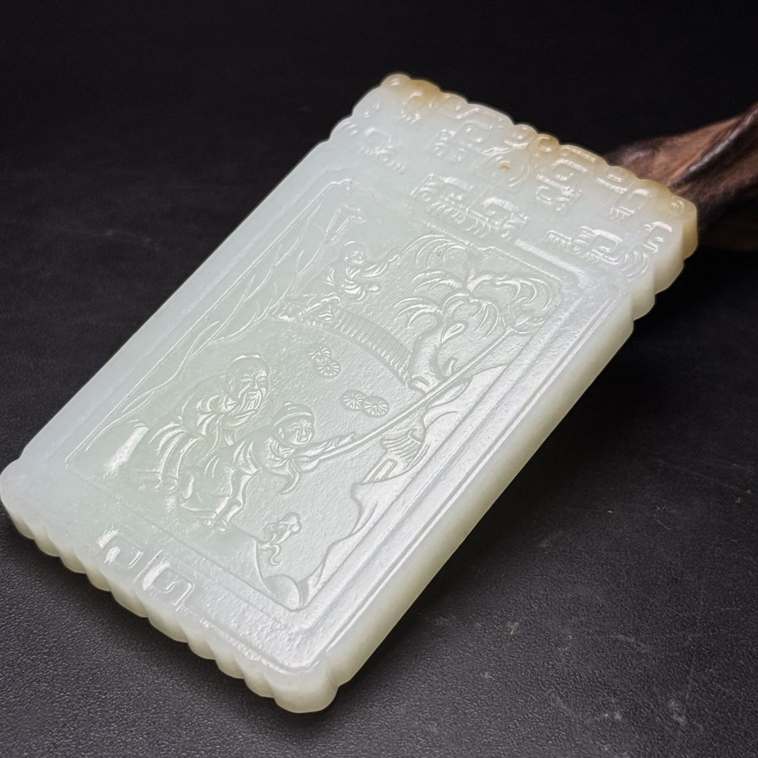 An Exquisite Hotan Jade Figures Pattern Plaque - 4