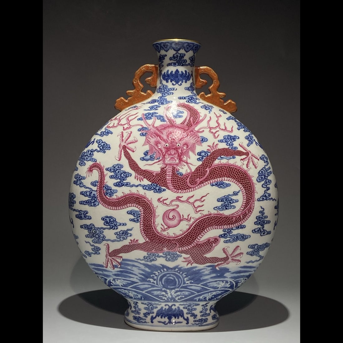 An Exquisite Blue and White Ruby Red-Glazed Dragon Pattern Vase - 3
