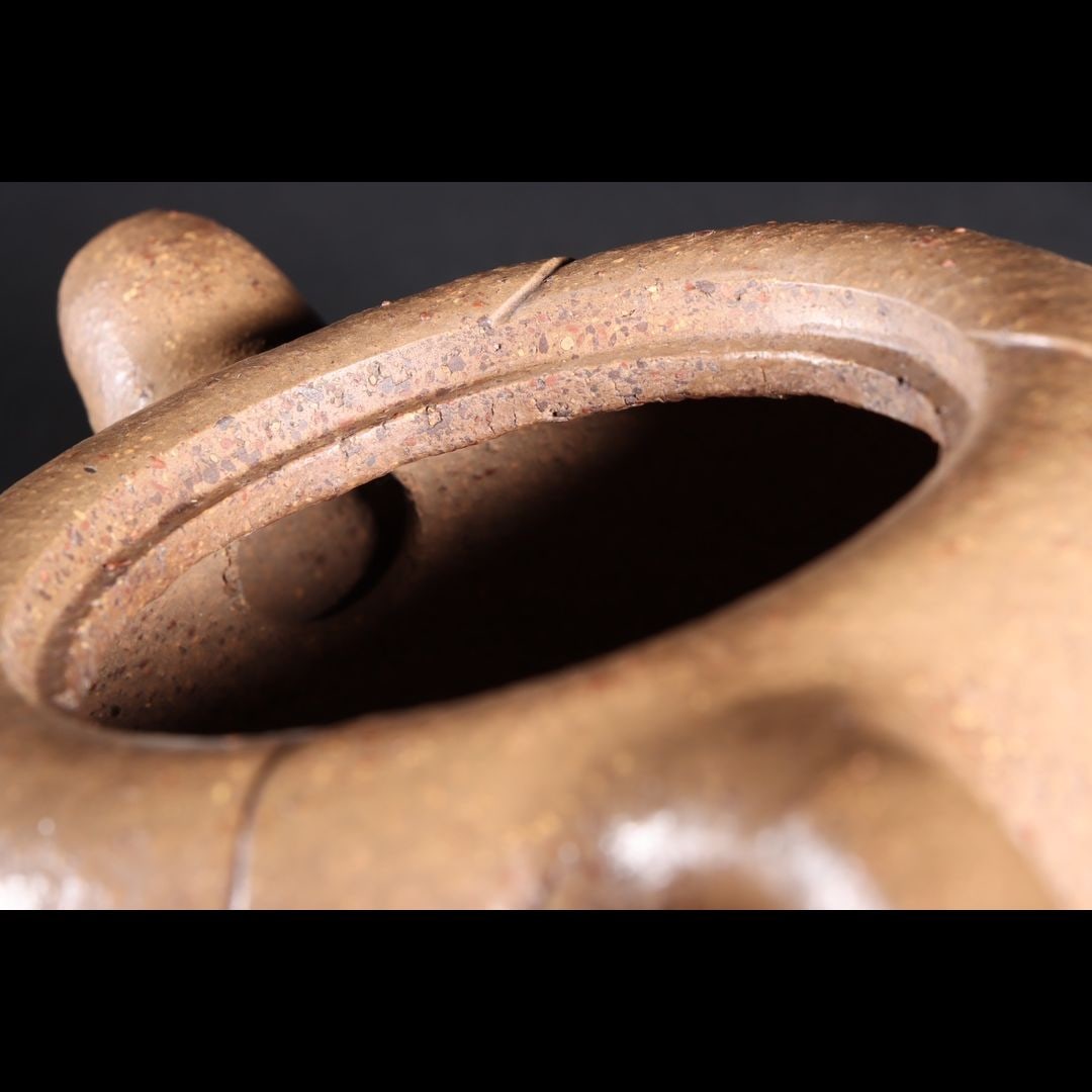 An Exquisite Zisha Fish Pattern Teapot - 8