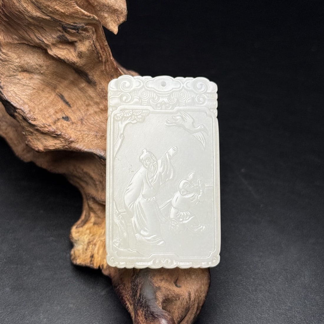 An Exquisite Hotan Jade Figures Pattern Jade Pendant: An Exquisite Hotan Jade Figures Pattern Jade Pendant,Qing Dynasty,China,Size:2inx1.2inx0.2in,Weight:24g 和田玉人物纹佩,中国清代