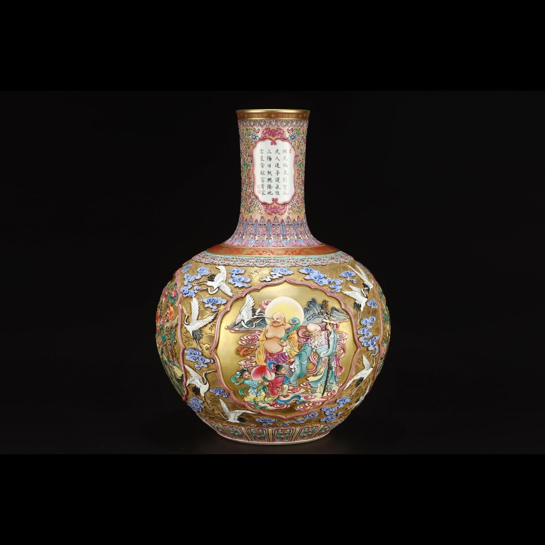 An Exquisite Gold Ground Enamel Character and Story Pattern Vase: An Exquisite Gold Ground Enamel Character and Story Pattern Vase,Qing Dynasty, China,Qianlong Four-character Mark,Size:20.9inx15.4in